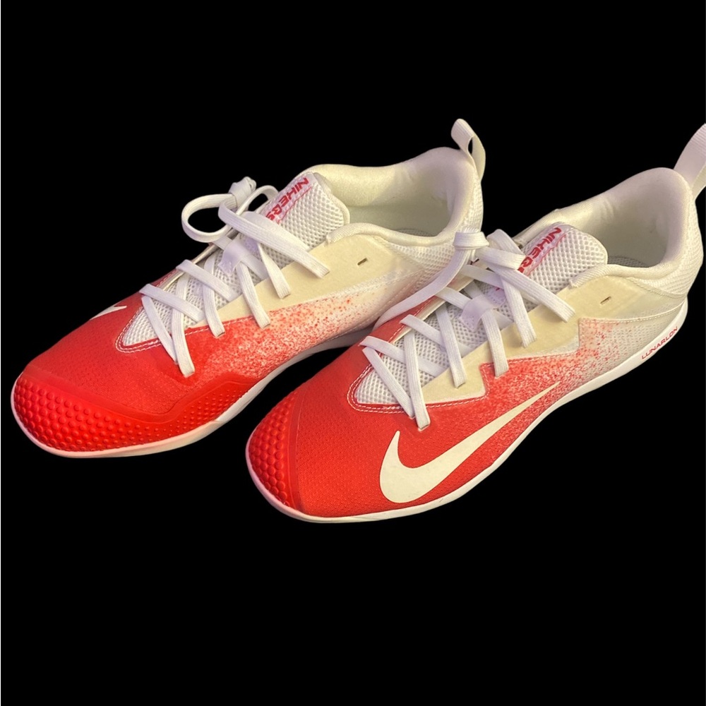 Nike men’s cleats NWOT 8